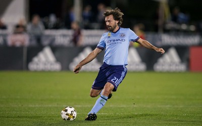 雷速电竞热评-布伦南约翰逊这跑动覆盖广