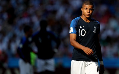 雷速电竞精华-格列兹曼抢点铲射破门得分