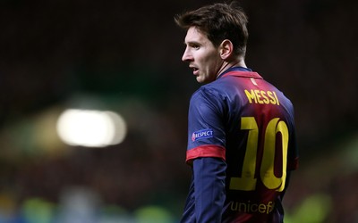 雷速电竞热议-高尔顿巧妙漏球助攻队友